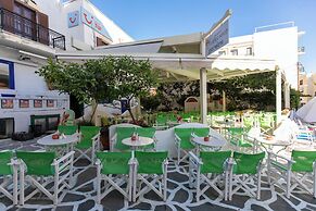 Arco Naxos Luxury Apartments