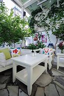 Arco Naxos Luxury Apartments