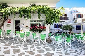 Arco Naxos Luxury Apartments