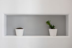 Arco Naxos Luxury Apartments