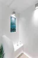 Arco Naxos Luxury Apartments