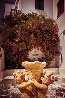 Arco Naxos Luxury Apartments