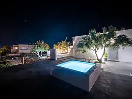 Majestic Sky Luxury Suites