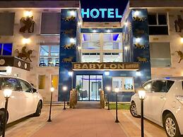 Hotel Babylon