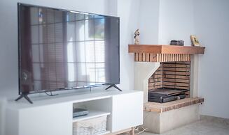 Semi-Detached House 2 (R86)