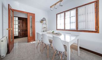 Semi-Detached House 2 (R86)