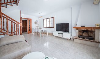 Semi-Detached House 2 (R86)