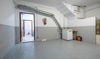 Semi-Detached House 2 (R86)