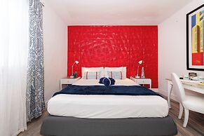 Norman's Hotel and Dining