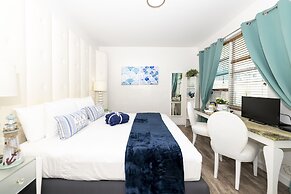 Norman's Hotel and Dining