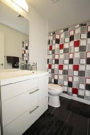 Executive 3Br in Entertainment District