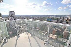 Executive 3Br in Entertainment District