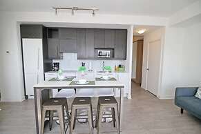 Executive 3Br in Entertainment District