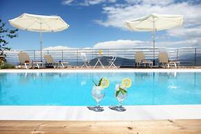 Villas On The Clouds