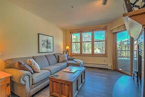 Cozy and Quaint 1 Bedroom Condo in the Heart of River Run Village