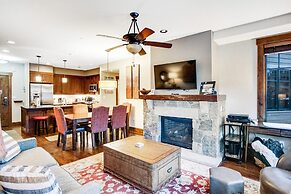 Luxury 3 Bedroom Breckenridge Vacation Rental with Mountain Views Step