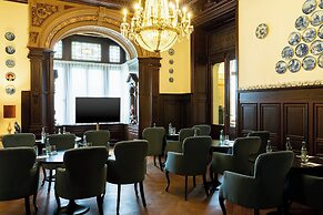 Schloss Lieser, Autograph Collection
