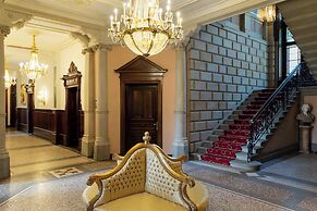 Schloss Lieser, Autograph Collection