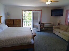 Eagle View Motel & Retreat