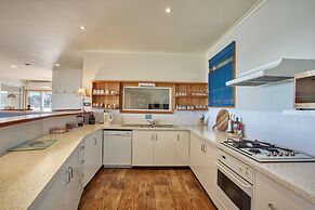 Beach Side Bay Of Fires