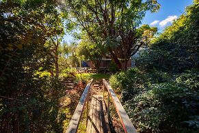 Cockatoo Cabin