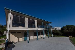 Lazy Wave Beach House