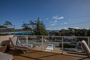 Quarterdeck Apartment