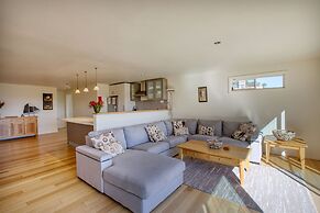 Quarterdeck Apartment