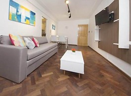 27 de Abril Apartment 25W