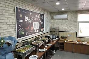 James Joyce Coffetel Xi'an Huaqingchi