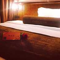 James Joyce Coffetel Xi'an Huaqingchi