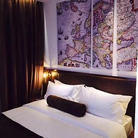 James Joyce Coffetel Xi'an Huaqingchi