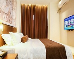 James Joyce Coffetel Xi'an Huaqingchi