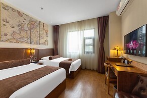 James Joyce Coffetel Xi'an Huaqingchi