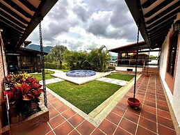 Hotel Jade Spa