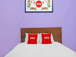 OYO Life 709 Menjangan Residence at Klayatan