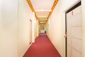 Capital O 854 Ub Caisar Hotel