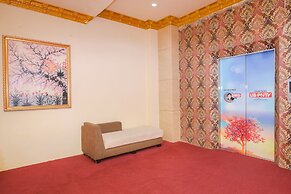 Capital O 854 Ub Caisar Hotel