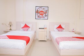 Capital O 854 Ub Caisar Hotel