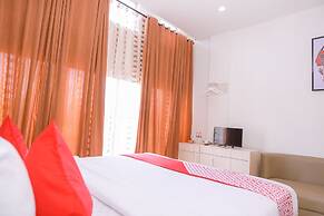 Capital O 854 Ub Caisar Hotel