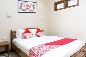 Super OYO 942 Srikandi Hotel