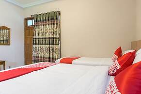 Super OYO 942 Srikandi Hotel