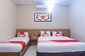 Super OYO 942 Srikandi Hotel