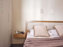 Thea lux natur villa