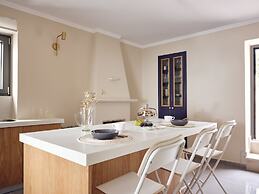 Thea lux natur villa