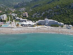 Pearl Beach Hotel