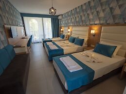 Pearl Beach Hotel