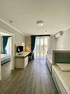 Pearl Beach Hotel