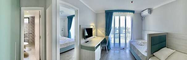 Pearl Beach Hotel