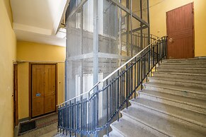 Hello apartments Admiralteysky